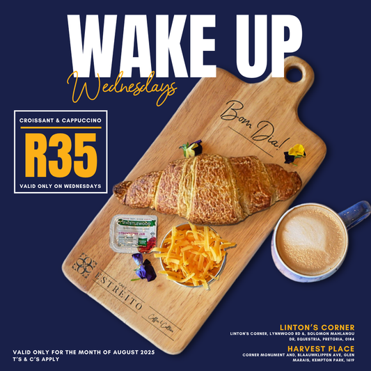 🥐☕ Wake Up Wednesdays at Café Estreito!